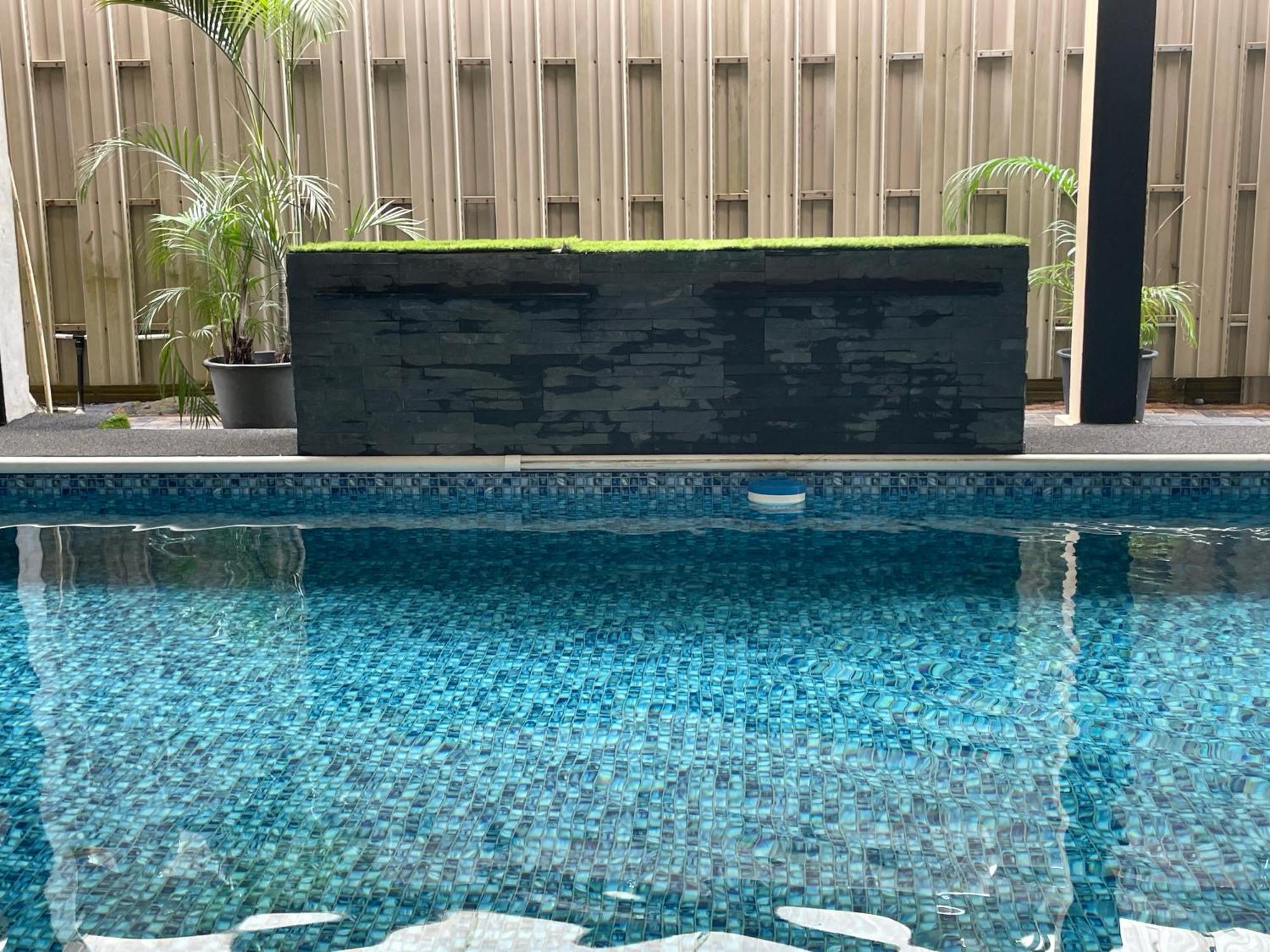 101 Suites Paramaribo Luaran gambar
