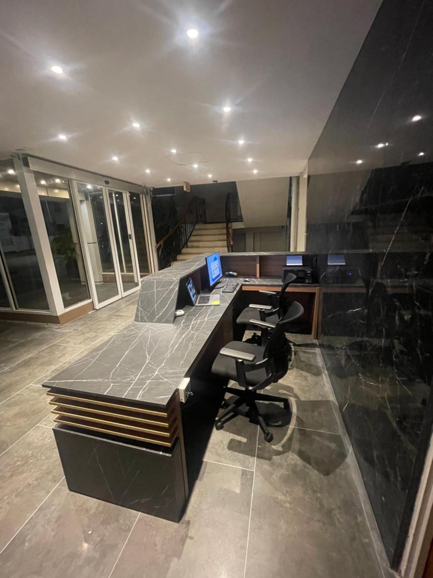 101 Suites Paramaribo Luaran gambar